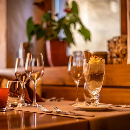 Деревянный коттедж Weisshorn