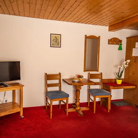 巍斯峰酒店 山林小屋 采尔马特